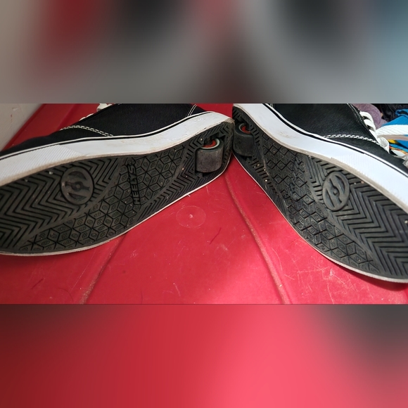 Heelys - Picture 3 of 3